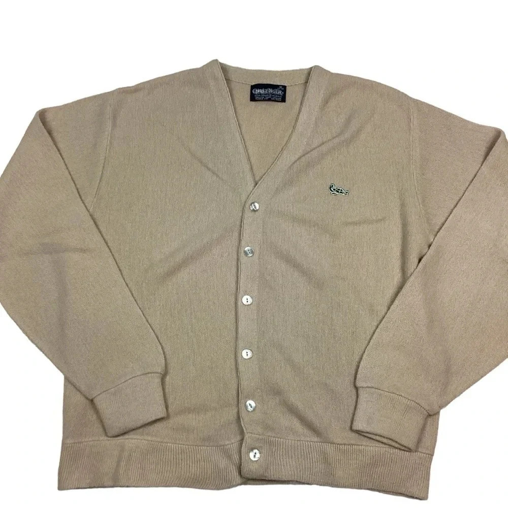 Vintage 70s Challenger acrylic button front cardigan sweater